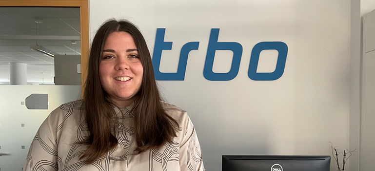 trbo wächst weiter: Eva Zuanel startet als Trainee im Client Success Team
